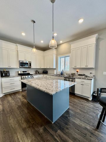 12715 Edison Street NE, Blaine, MN 55449