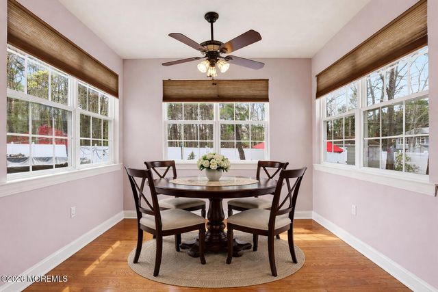 4 Firenze Road, Jackson, NJ 08527