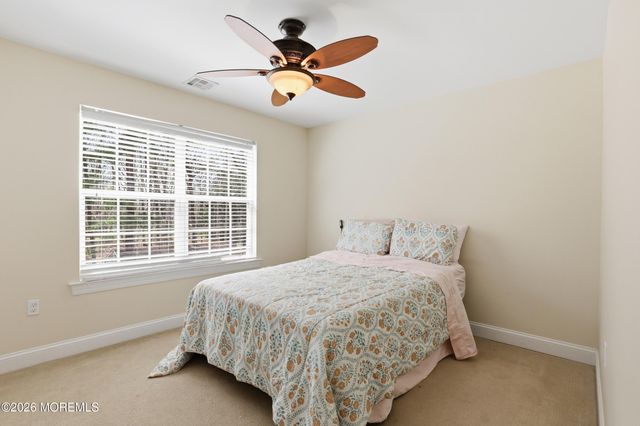 4 Firenze Road, Jackson, NJ 08527