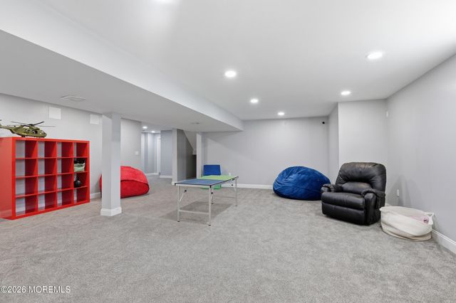 4 Firenze Road, Jackson, NJ 08527