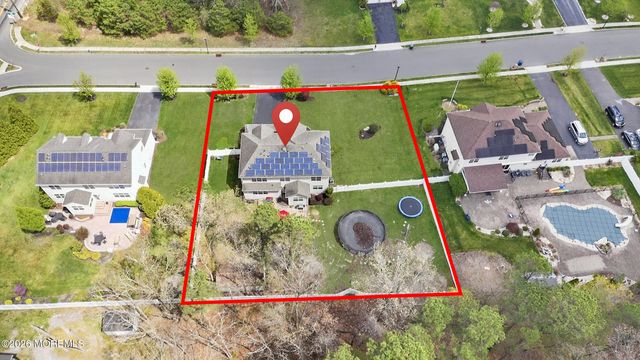 4 Firenze Road, Jackson, NJ 08527