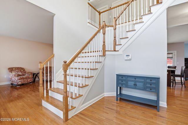 4 Firenze Road, Jackson, NJ 08527