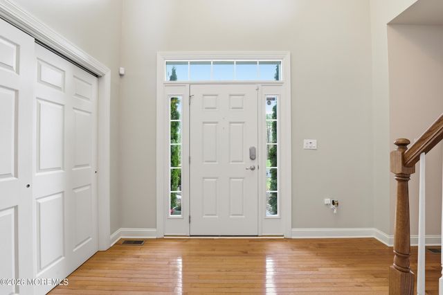 4 Firenze Road, Jackson, NJ 08527