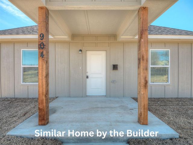 1715 SW 13th Street, Lawton, OK 73501