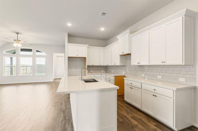 519 Selaura Street, Rosenberg, TX 77471