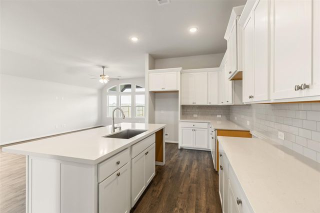 519 Selaura Street, Rosenberg, TX 77471