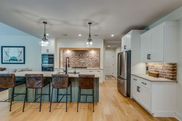 564 Mt Olive Cemetery Rd, Lynnville, TN 38472