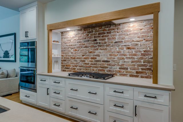 564 Mt Olive Cemetery Rd, Lynnville, TN 38472