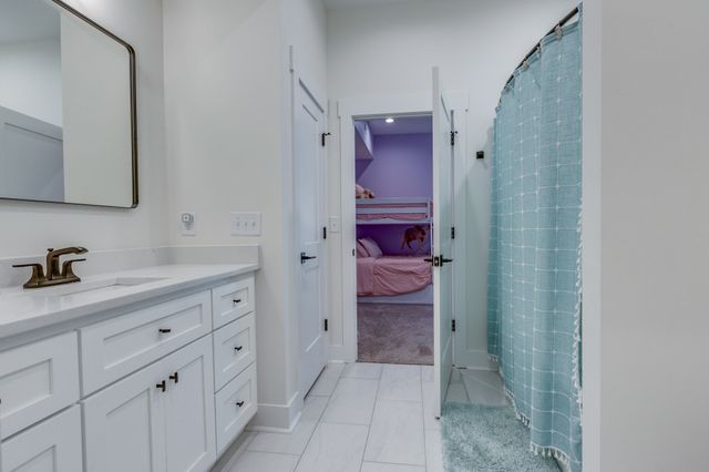 564 Mt Olive Cemetery Rd, Lynnville, TN 38472