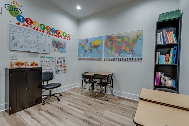 564 Mt Olive Cemetery Rd, Lynnville, TN 38472