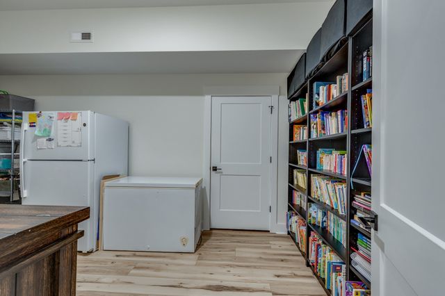 564 Mt Olive Cemetery Rd, Lynnville, TN 38472