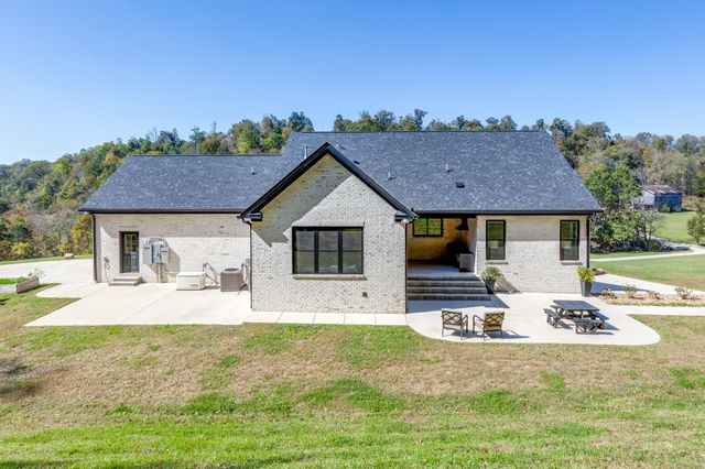 564 Mt Olive Cemetery Rd, Lynnville, TN 38472