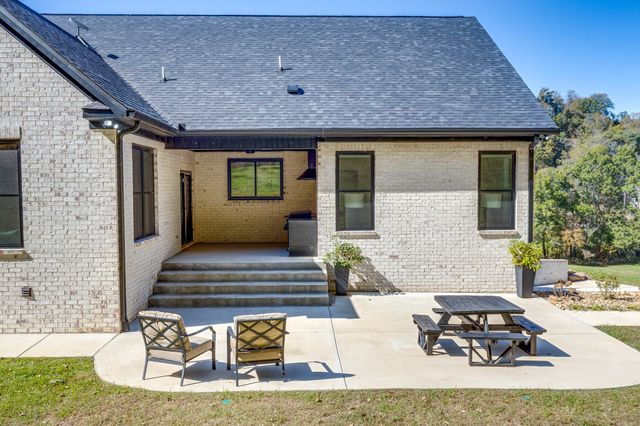 564 Mt Olive Cemetery Rd, Lynnville, TN 38472