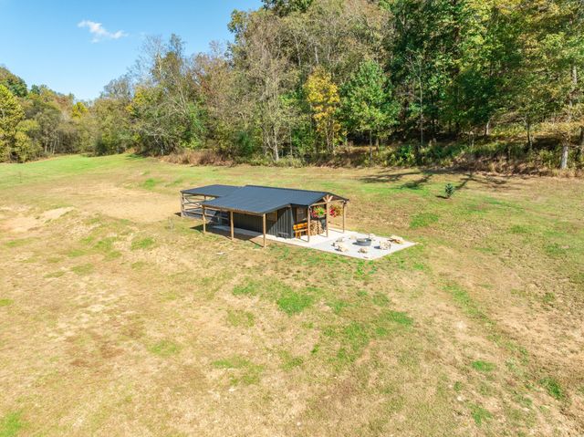 564 Mt Olive Cemetery Rd, Lynnville, TN 38472