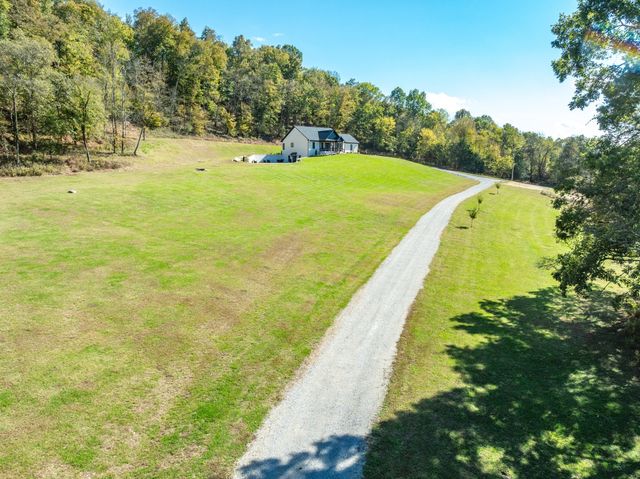 564 Mt Olive Cemetery Rd, Lynnville, TN 38472