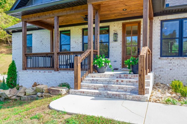 564 Mt Olive Cemetery Rd, Lynnville, TN 38472