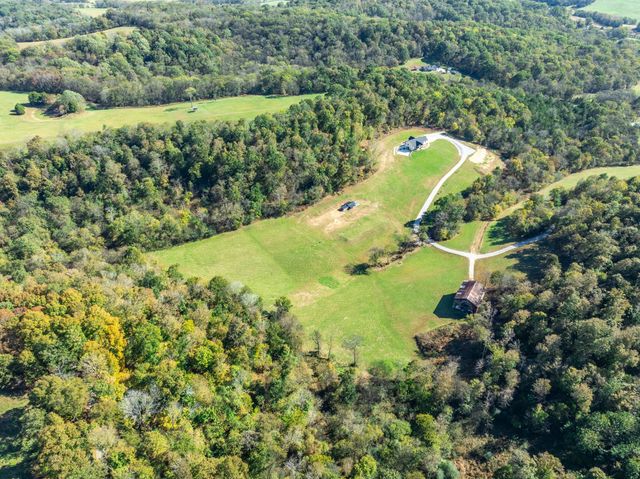 564 Mt Olive Cemetery Rd, Lynnville, TN 38472