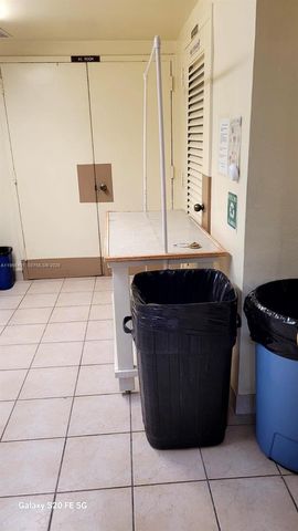 4001 Hillcrest Dr 705, Hollywood, FL 33021