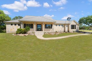 202 Park Ridge, Boerne, TX 78006