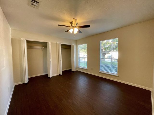 6619 Pleasant Stream Drive, Katy, TX 77449