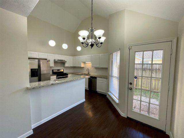 6619 Pleasant Stream Drive, Katy, TX 77449