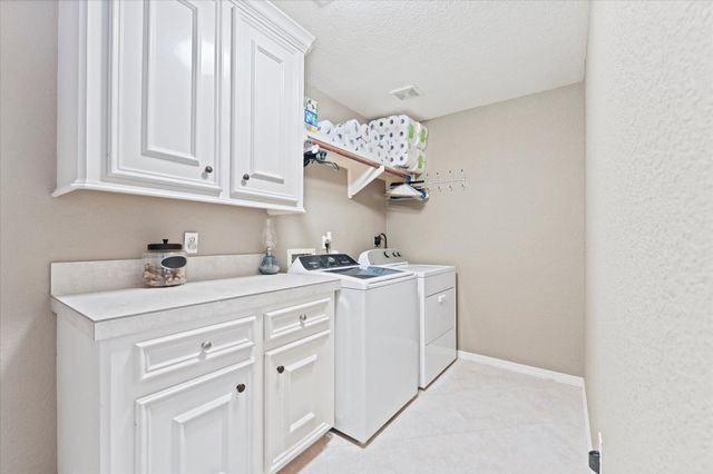 3721 Poets Court, Montgomery, TX 77356