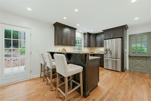 2016 Hollidon Road, Decatur, GA 30033