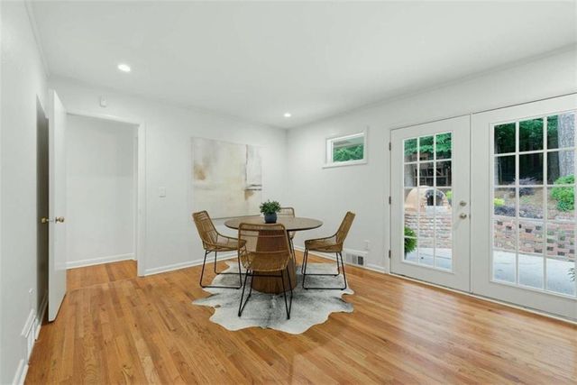 2016 Hollidon Road, Decatur, GA 30033