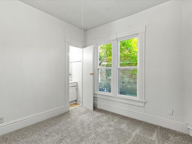 1227 Chestnut Street, Rockford, IL 61102