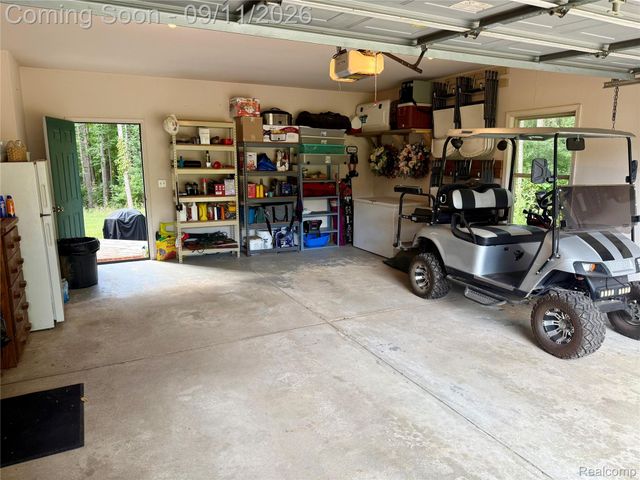 3301 Pine Bluff Court, Oregon Township, MI 48421