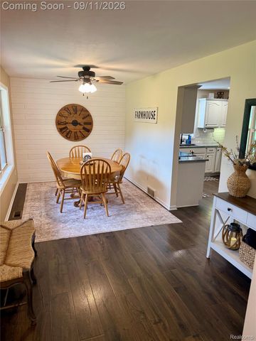 3301 Pine Bluff Court, Oregon Township, MI 48421
