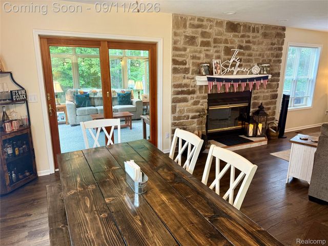 3301 Pine Bluff Court, Oregon Township, MI 48421