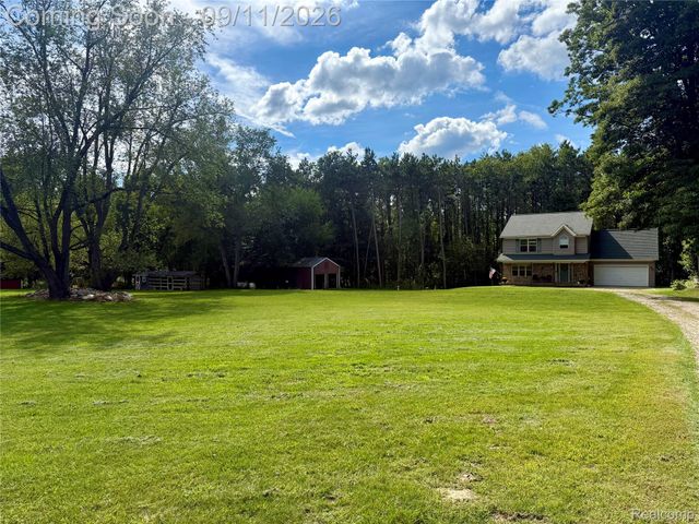 3301 Pine Bluff Court, Oregon Township, MI 48421