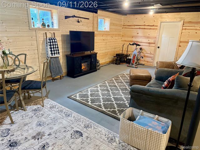 3301 Pine Bluff Court, Oregon Township, MI 48421