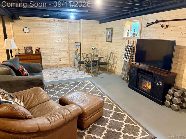 3301 Pine Bluff Court, Oregon Township, MI 48421
