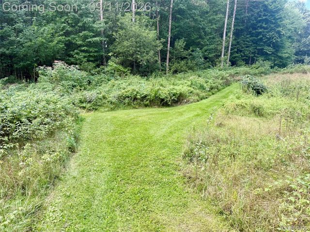 3301 Pine Bluff Court, Oregon Township, MI 48421