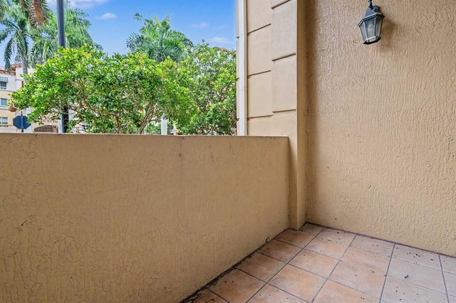 16102 Emerald Estates Drive 128, Weston, FL 33331