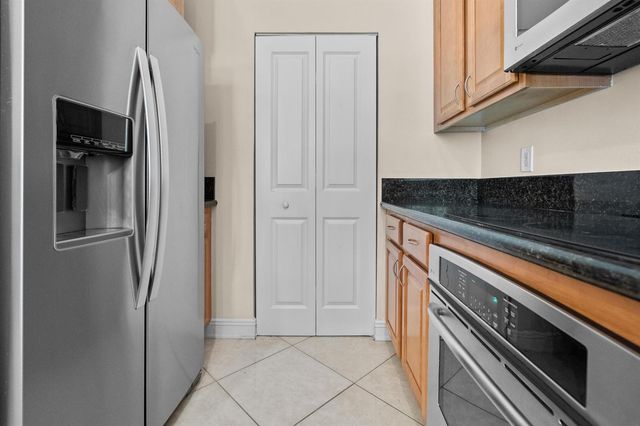 16102 Emerald Estates Drive 128, Weston, FL 33331