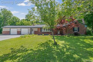 28134 Wildwood Trail, Farmington, MI 48336