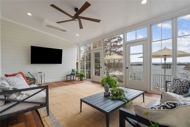 2516 Sugar Valley Road, Seneca, SC 29672