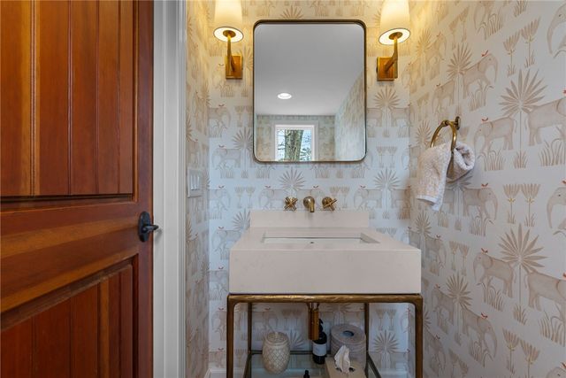 2516 Sugar Valley Road, Seneca, SC 29672