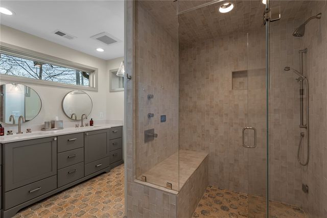 2516 Sugar Valley Road, Seneca, SC 29672