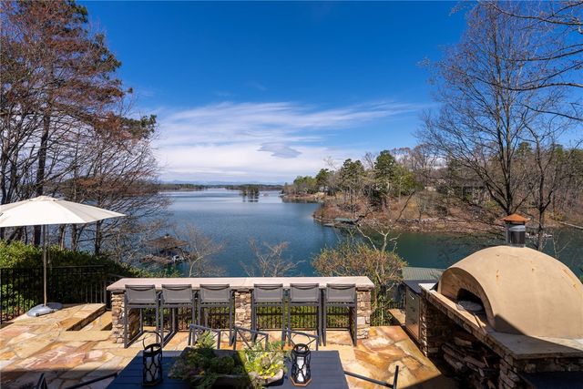 2516 Sugar Valley Road, Seneca, SC 29672