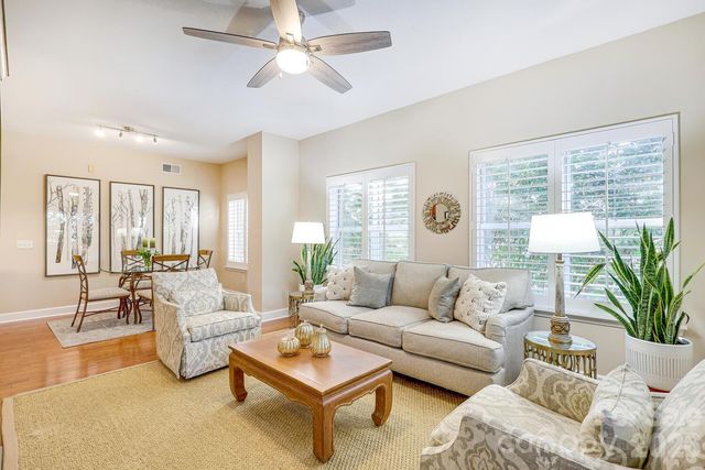 1320 Fillmore Avenue 305, Charlotte, NC 28203