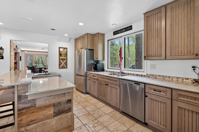 6215 Riesch ROAD, West Bend, WI 53095