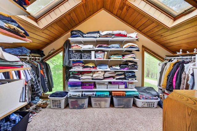 6215 Riesch ROAD, West Bend, WI 53095