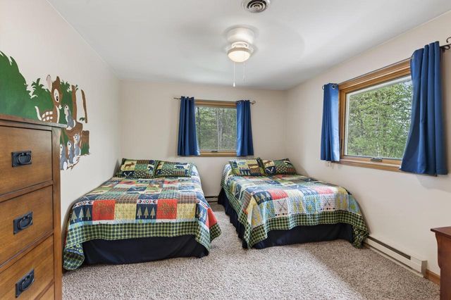6215 Riesch ROAD, West Bend, WI 53095