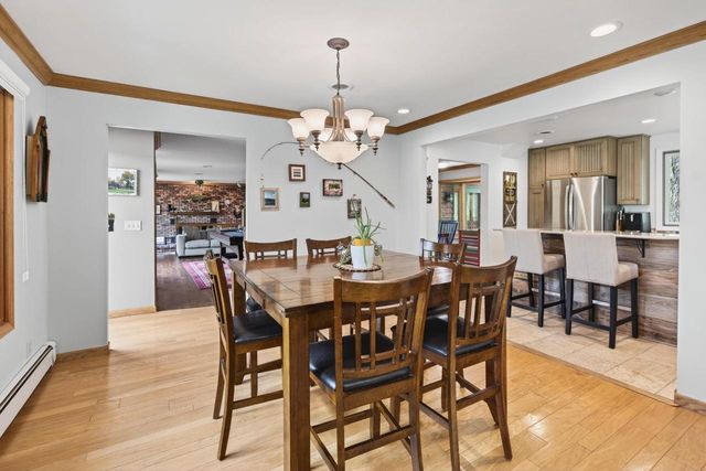 6215 Riesch ROAD, West Bend, WI 53095