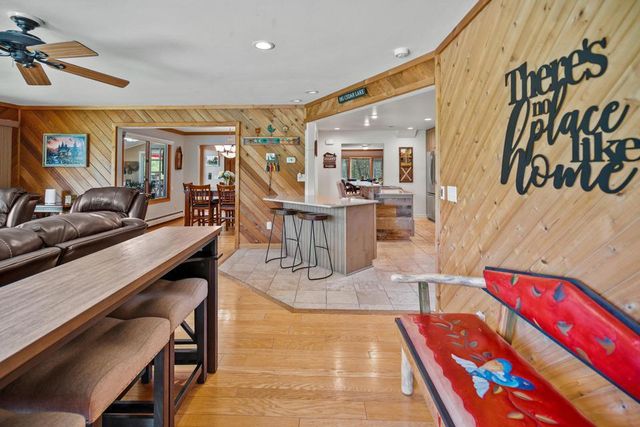 6215 Riesch ROAD, West Bend, WI 53095