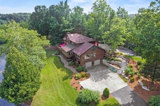 6215 Riesch ROAD, West Bend, WI 53095